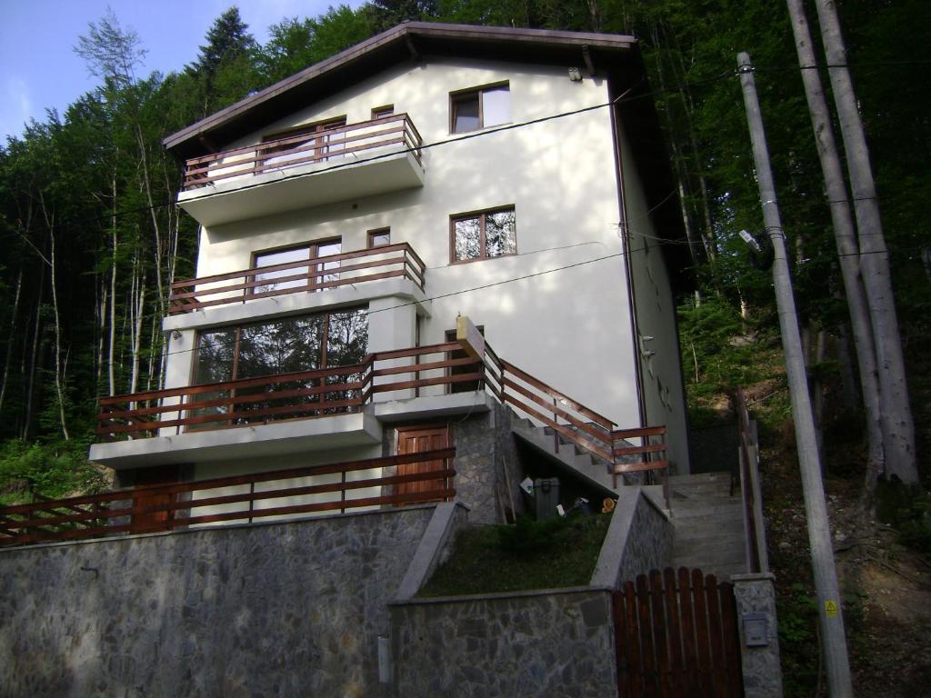 Casa Anotimpuri Ξενοδοχείο Σινάια Εξωτερικό φωτογραφία